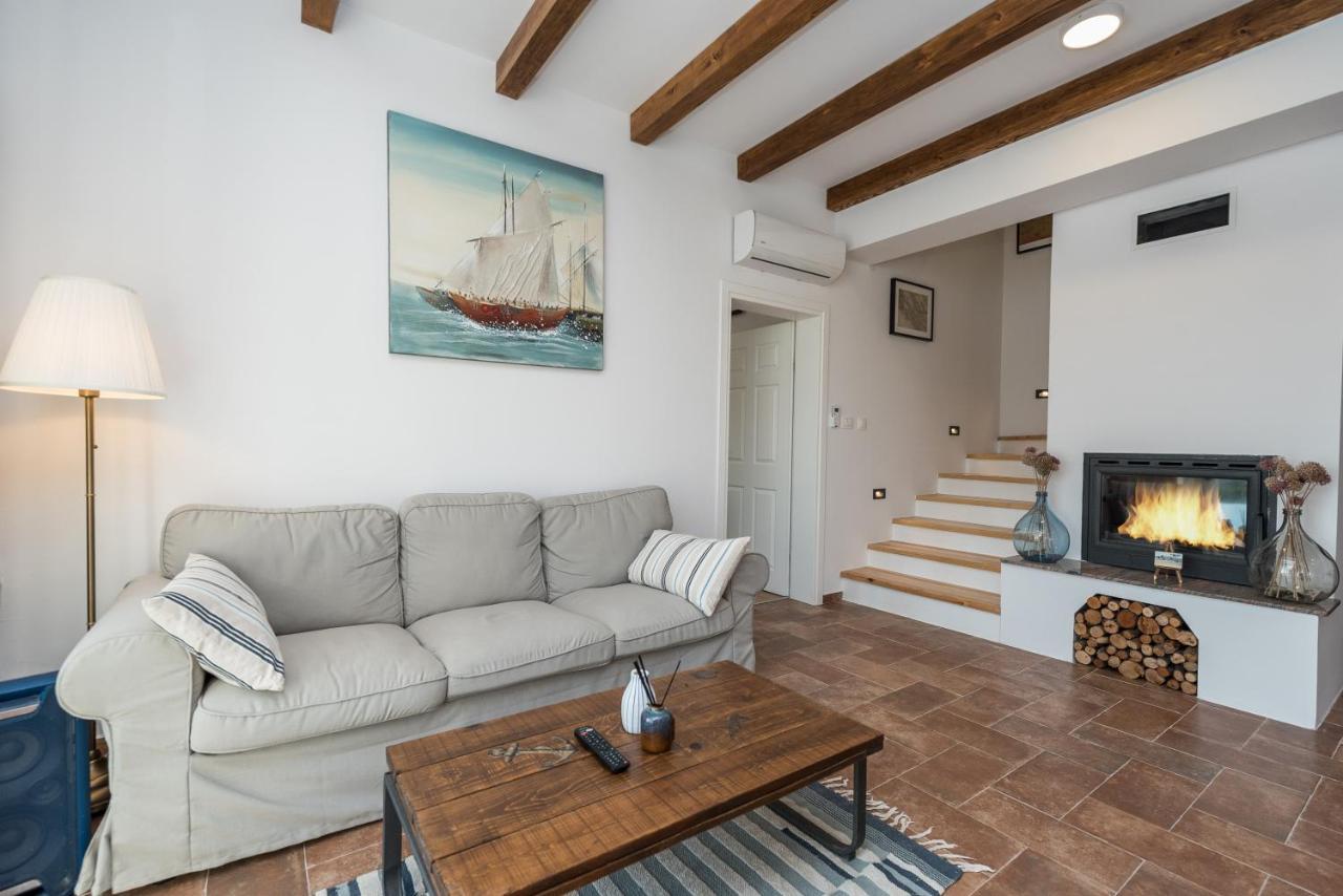 Brand New Villa Cara D Oro, Vrana Vrana  外观 照片