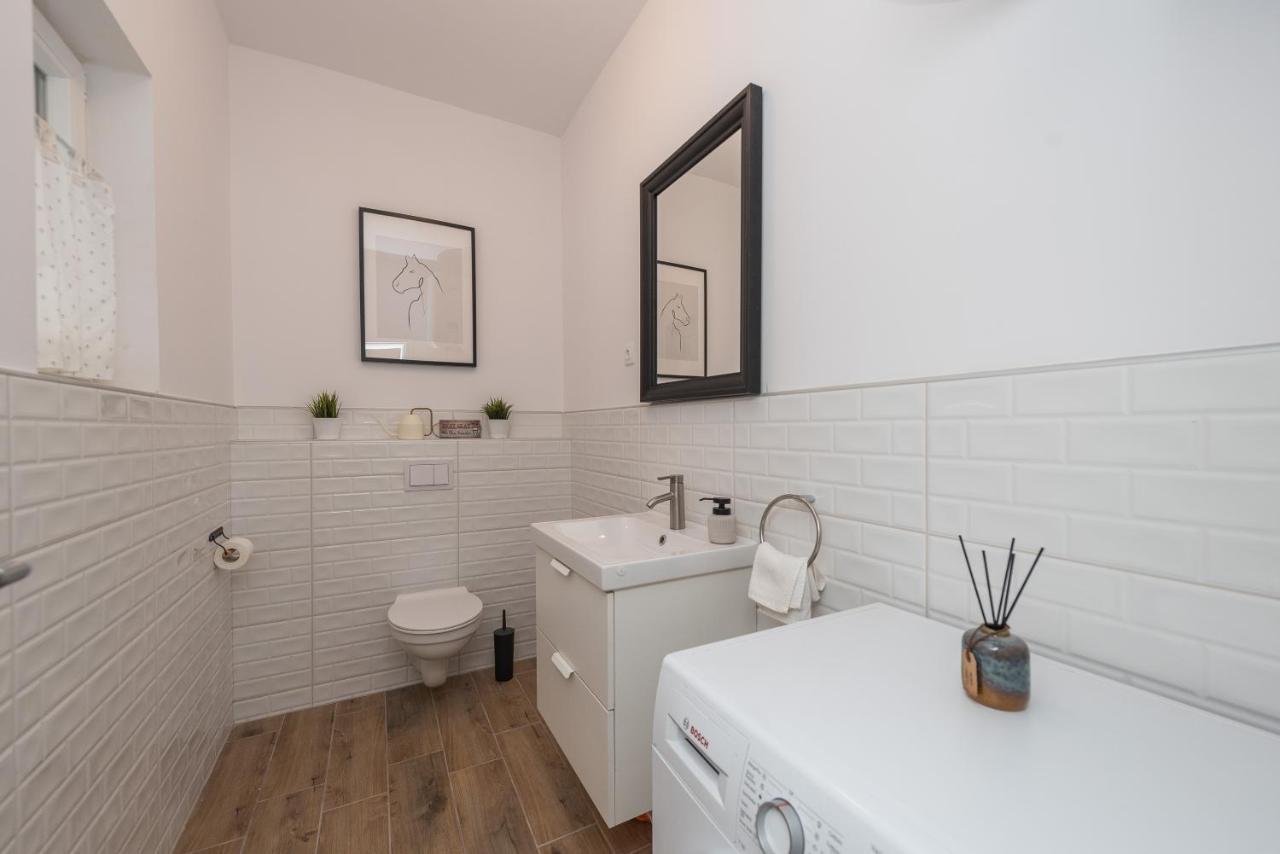 Brand New Villa Cara D Oro, Vrana Vrana  外观 照片