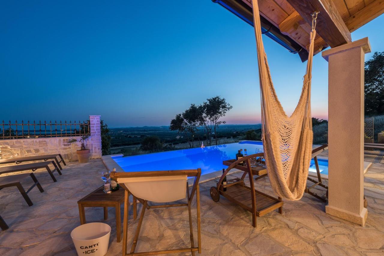 Brand New Villa Cara D Oro, Vrana Vrana  外观 照片