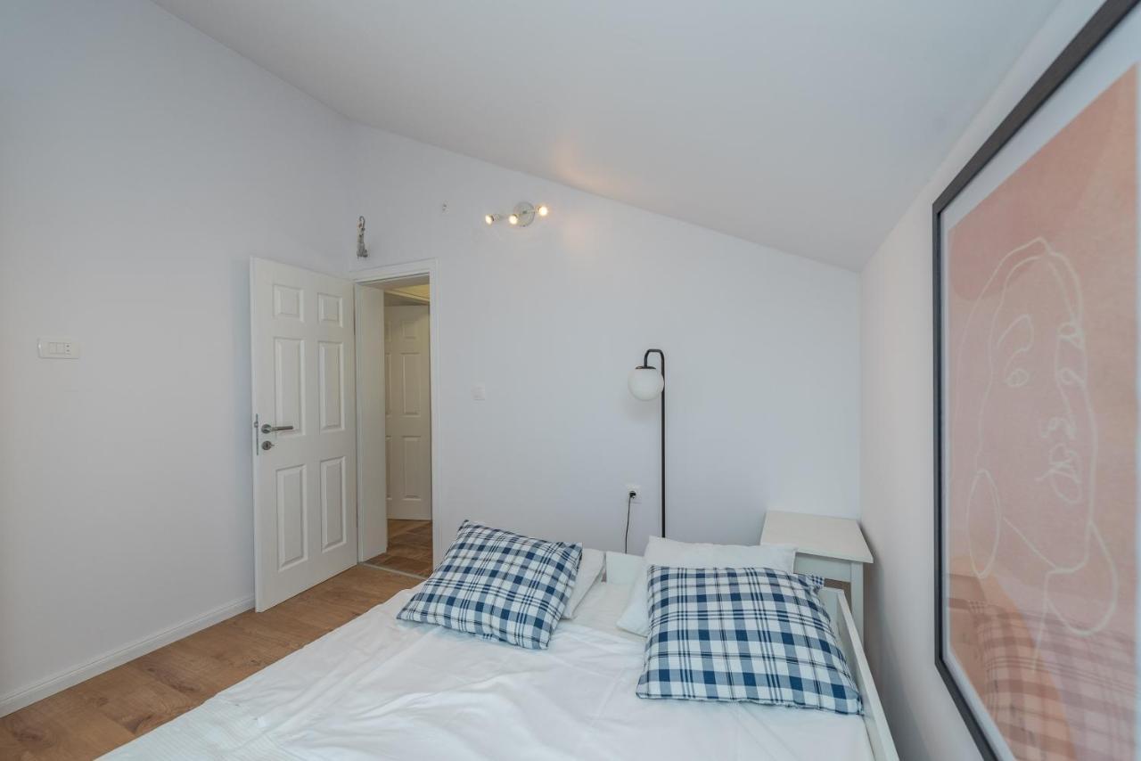 Brand New Villa Cara D Oro, Vrana Vrana  外观 照片