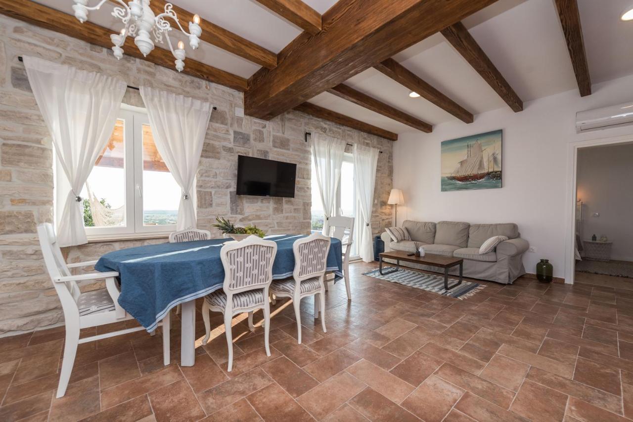 Brand New Villa Cara D Oro, Vrana Vrana  外观 照片