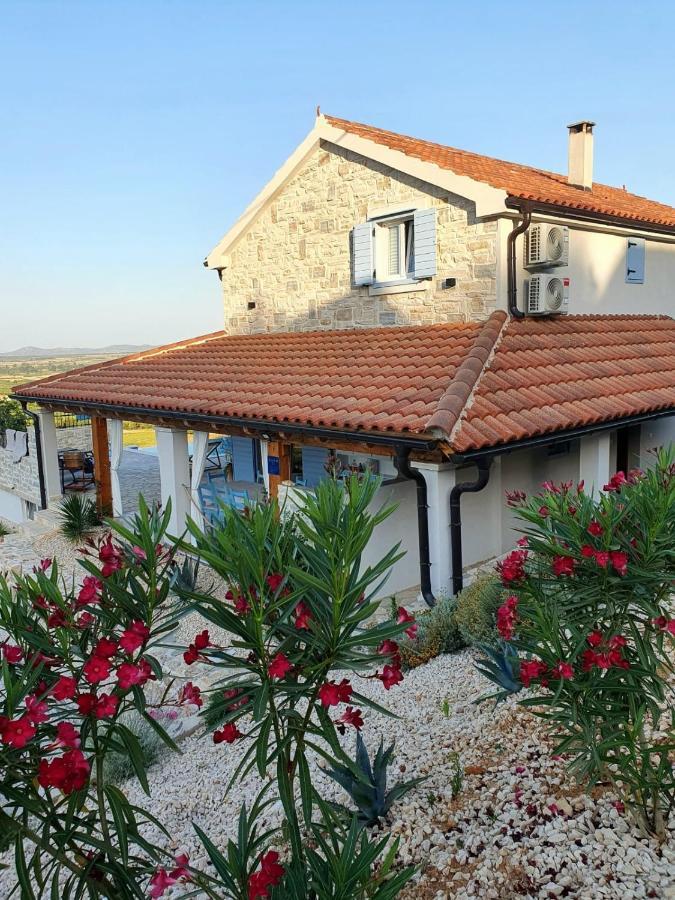 Brand New Villa Cara D Oro, Vrana Vrana  外观 照片